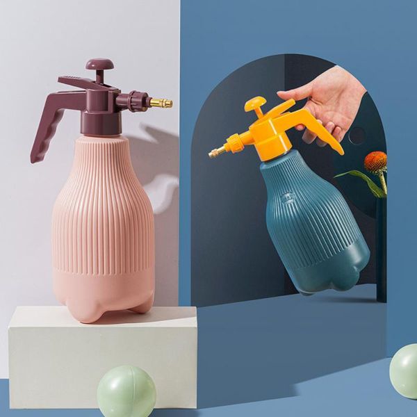 watering equipments spray bottle munual pressure pump save effort gardening household can water ajustable garden sprayer
watering equipments spray bottle munual pressure pump save effort gardening household can water ajustable garden sprayer