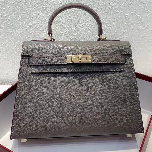 70% off luxury handbag 2021 new leather 22cm palm grain cowhide one shoulder portable messenger bag k47u qpk3
70% off luxury handbag 2021 new leather 22cm palm grain cowhide one shoulder portable messenger bag k47u qpk3