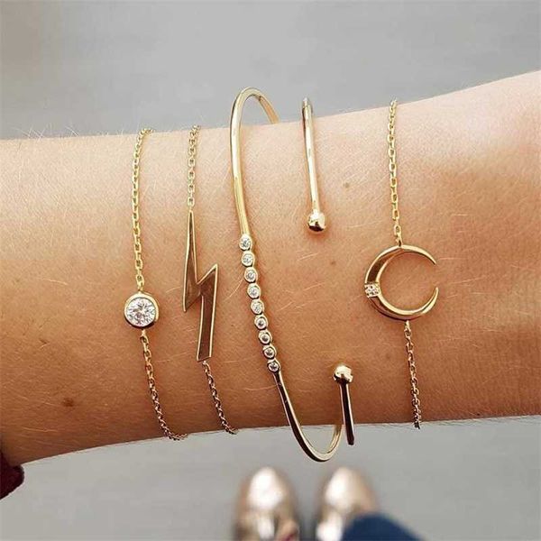 5pcs/set fashion women charm beach gold color chain moon crystal geometry chain bangle bracelet set jewelry a direct sale q0719, Black
5pcs/set fashion women charm beach gold color chain moon crystal geometry chain bangle bracelet set jewelry a direct sale q0719, Black
