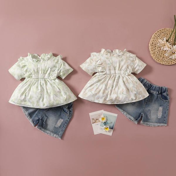clothing sets summer toddler fashion girls cotton round neck short sleeve skirt + ripped denim pants suit, White
clothing sets summer toddler fashion girls cotton round neck short sleeve skirt + ripped denim pants suit, White