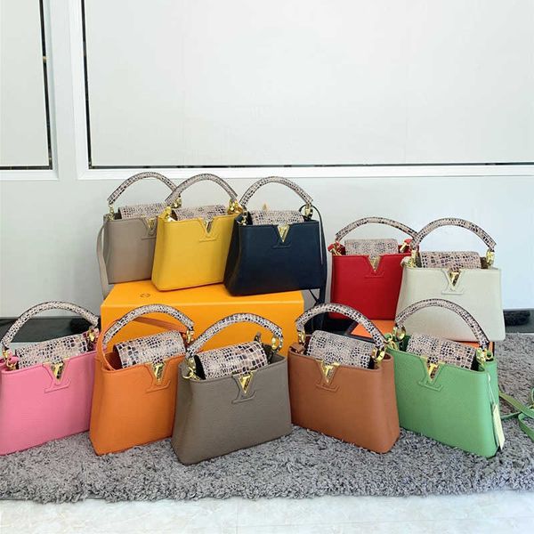 vintage wallets capucines cowhide lock shoulder crossbody bags designers luxurys handbags purse vutton women fashion
vintage wallets capucines cowhide lock shoulder crossbody bags designers luxurys handbags purse vutton women fashion