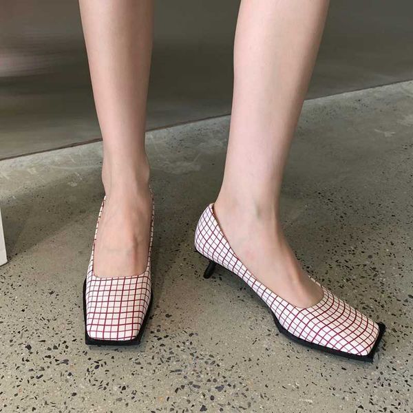 dress shoes shallow mouth stiletto plaid mid-heel 2021 fall style three-dimensional square toe edge fashion set foot high heels, Black
dress shoes shallow mouth stiletto plaid mid-heel 2021 fall style three-dimensional square toe edge fashion set foot high heels, Black