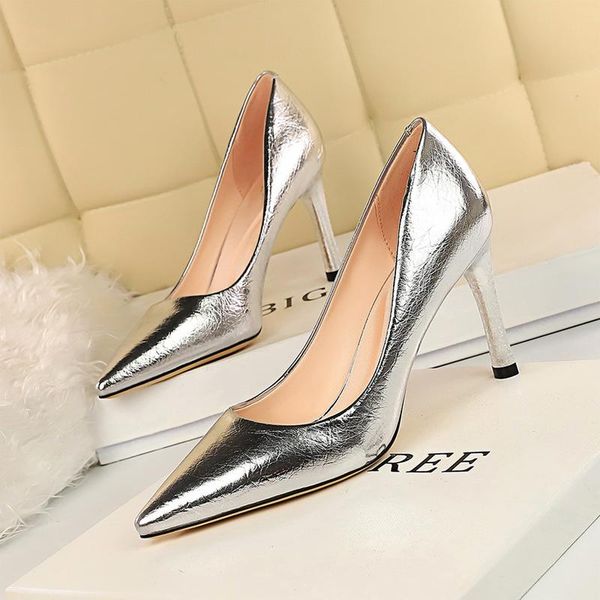 dress shoes retro european and american style fashion high heels were thin stone pattern women's shallow mouth pointed, Black
dress shoes retro european and american style fashion high heels were thin stone pattern women's shallow mouth pointed, Black