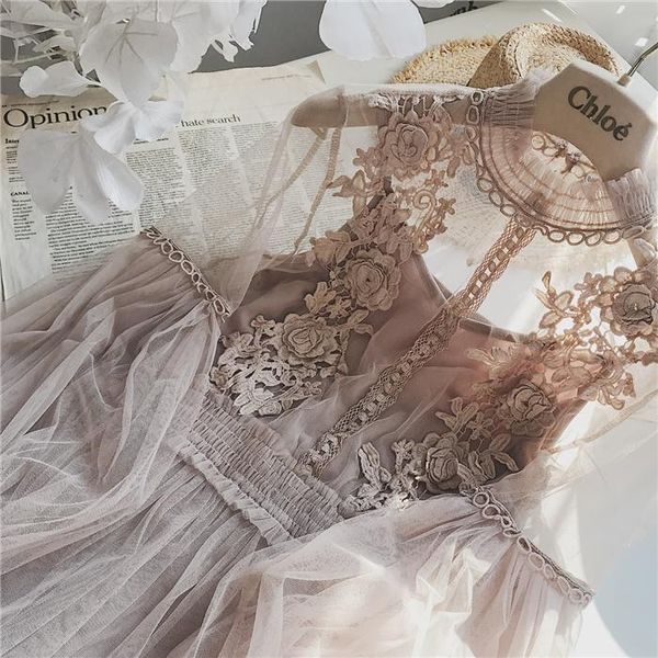 casual dresses 2021 women fashion dress stand collar lantern sleeve mesh see-through lace embroidery fairy femme vestidos robe, Black;gray
casual dresses 2021 women fashion dress stand collar lantern sleeve mesh see-through lace embroidery fairy femme vestidos robe, Black;gray
