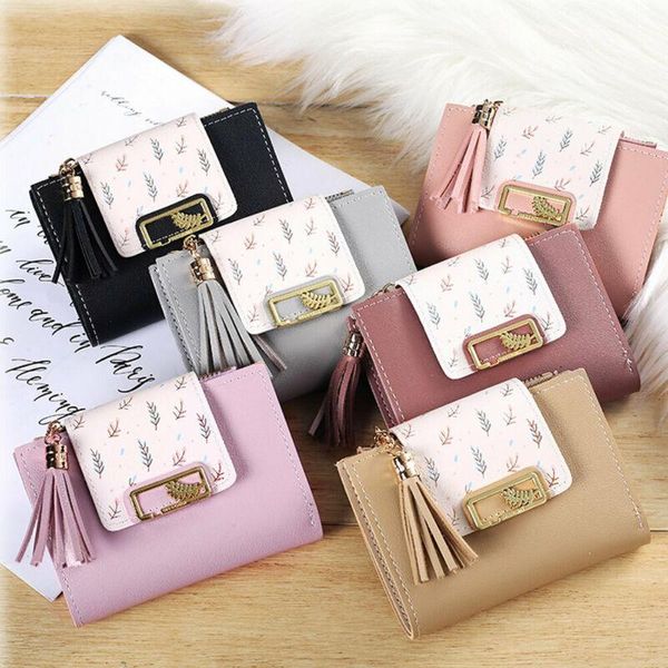 wallets women short small money purse wallet ladies leather folding coin card holder, Red;black
wallets women short small money purse wallet ladies leather folding coin card holder, Red;black