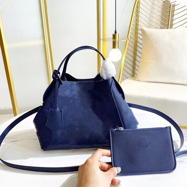 2pcs set women designer luxury blue handbags purses classic bag letter print pu leather shoulder bags messenger crossbody tote bags wallet
2pcs set women designer luxury blue handbags purses classic bag letter print pu leather shoulder bags messenger crossbody tote bags wallet