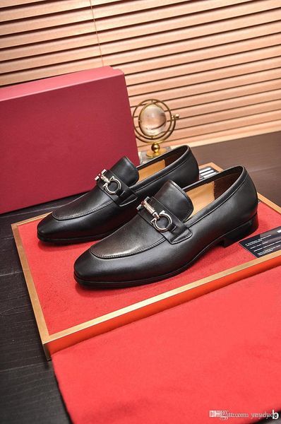 g1 designers mens leather shoe gunuine leather oxford shoes for men luxury dress shoes slipon wedding shoes leather brogues 2020 33, Black
g1 designers mens leather shoe gunuine leather oxford shoes for men luxury dress shoes slipon wedding shoes leather brogues 2020 33, Black