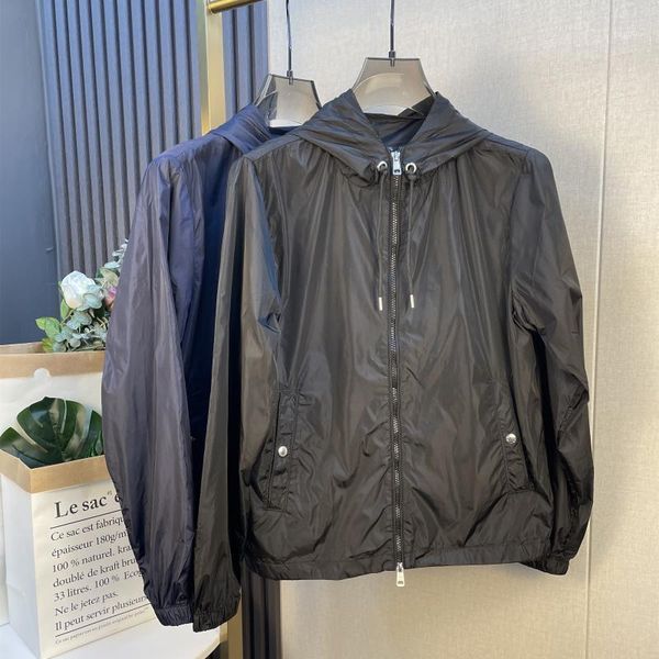 lightweight spring and summer men's jacket casual long sleeve hood coat classic clothing that represents fashion jackets, Black;brown
lightweight spring and summer men's jacket casual long sleeve hood coat classic clothing that represents fashion jackets, Black;brown