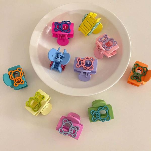 hair accessories korea candy color frosted bear catch clip mini sweet girl heart woman, Slivery;white
hair accessories korea candy color frosted bear catch clip mini sweet girl heart woman, Slivery;white