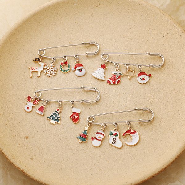 new tree snowflake elk stockings brooch trend sweater accessories christmas series, Gray
new tree snowflake elk stockings brooch trend sweater accessories christmas series, Gray