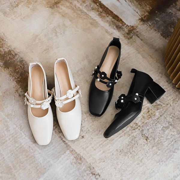 sandals 2021 casual soft fashion shallow mouth women's shoes thick heel korean leather single slippers women, Black
sandals 2021 casual soft fashion shallow mouth women's shoes thick heel korean leather single slippers women, Black
