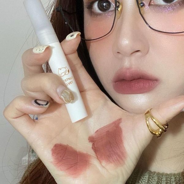 lip gloss 6 colors lips makeup lipstick red pink velvet lipsticks pigment long lasting silky texture women cosmetics
lip gloss 6 colors lips makeup lipstick red pink velvet lipsticks pigment long lasting silky texture women cosmetics