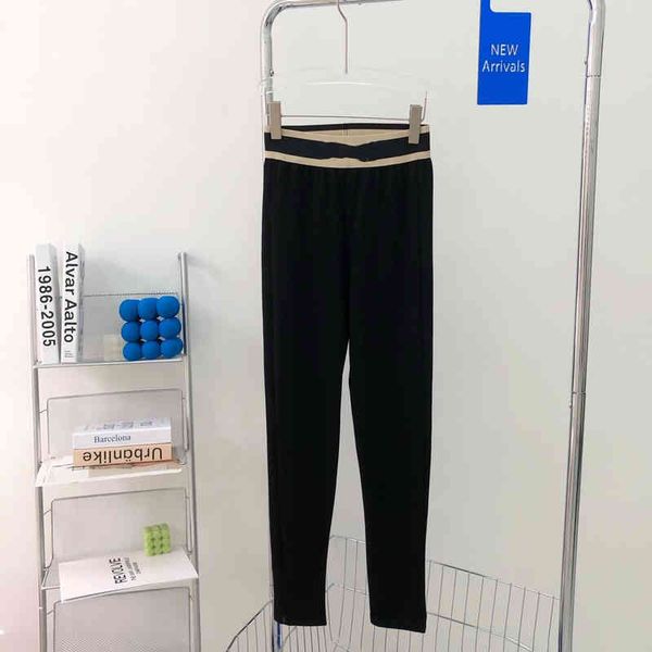 2022 factory wholesale new model 21 autumn and winter ce + high letter spell yarn dyed belt waist bottoms casual pants for women, Black
2022 factory wholesale new model 21 autumn and winter ce + high letter spell yarn dyed belt waist bottoms casual pants for women, Black