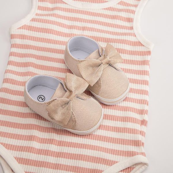 first walkers spring and autumn 0-1 year old baby toddler shoes girls bow princess crib
first walkers spring and autumn 0-1 year old baby toddler shoes girls bow princess crib