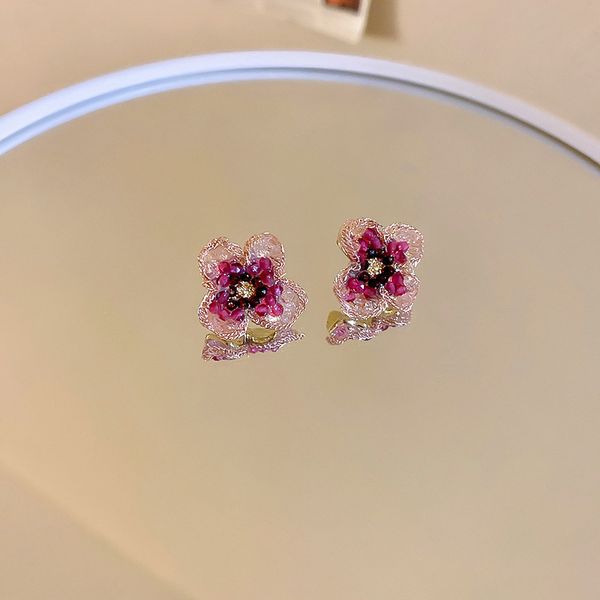 silver needle crystal flower earrings european and american high-key dignified stud earrings simple internet celebrity sweet cool style girl, Golden
silver needle crystal flower earrings european and american high-key dignified stud earrings simple internet celebrity sweet cool style girl, Golden