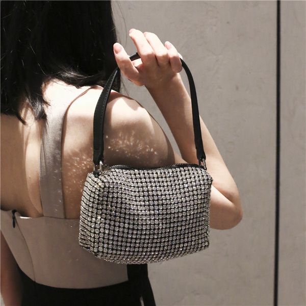 evening bag king's water diamond women's handmade full lady's handbag chain small square messenger
evening bag king's water diamond women's handmade full lady's handbag chain small square messenger