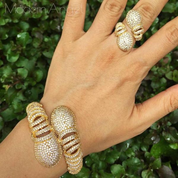 earrings & necklace modemangel luxury flower fashion cubic zirconia dubai wedding copper jewelry bracelet bangle ring set dress for woman la, Silver
earrings & necklace modemangel luxury flower fashion cubic zirconia dubai wedding copper jewelry bracelet bangle ring set dress for woman la, Silver