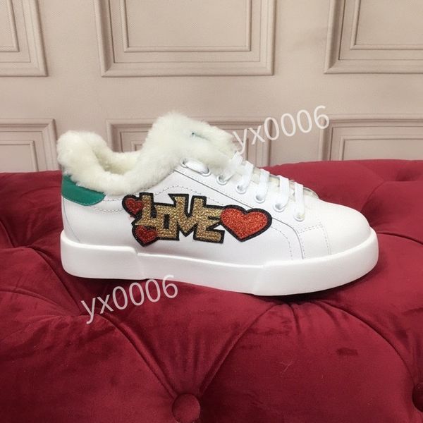 2021 doudou shoes casual shoes women's footwear sneakers white pink classic jacquard denim retro running sneakers skating designer hc20, Red;white
2021 doudou shoes casual shoes women's footwear sneakers white pink classic jacquard denim retro running sneakers skating designer hc20, Red;white