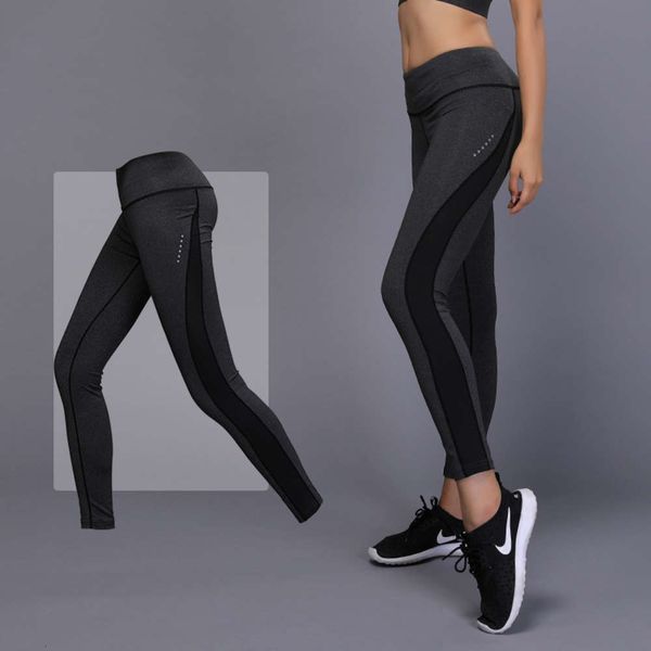 yoga tight capris high elastic, fast dry, breathable, slim, hip lifting, mid waist aerobics, women's summer, Gray
yoga tight capris high elastic, fast dry, breathable, slim, hip lifting, mid waist aerobics, women's summer, Gray