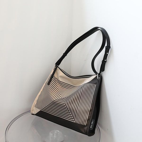 evening bags veryme canvas women handbags shoulder large capacity lady crossbody for fashion female tote messenger bag
evening bags veryme canvas women handbags shoulder large capacity lady crossbody for fashion female tote messenger bag