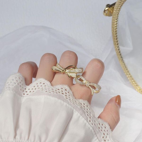 cluster rings 2021 korea selling fashion jewelry exquisite copper inlaid zircon bow knot ring open female prom party, Golden;silver
cluster rings 2021 korea selling fashion jewelry exquisite copper inlaid zircon bow knot ring open female prom party, Golden;silver