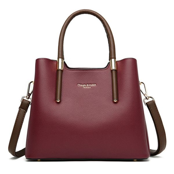 designers duffel bags 45cm 55cm luxury large capacity travel sale women men genuine leather shoulder fashion bag carry rivets with lock head
designers duffel bags 45cm 55cm luxury large capacity travel sale women men genuine leather shoulder fashion bag carry rivets with lock head