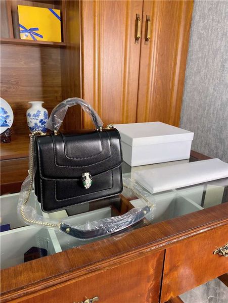 timeless classic organ bag can be one-shoulder or cross-body super-premium quality handbag women luxurys designers bags 2021 tote
timeless classic organ bag can be one-shoulder or cross-body super-premium quality handbag women luxurys designers bags 2021 tote