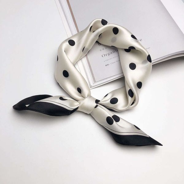 white dot small square soft breathable mulberry hangzhou silk spring and autumn thin scarf, Blue;gray
white dot small square soft breathable mulberry hangzhou silk spring and autumn thin scarf, Blue;gray