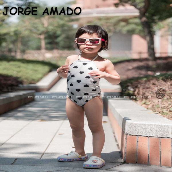 wholesale summer girls 2 piece sets swimsuits black white love heart with cap spring small fresh sling swim wear e1318 210610, Blue
wholesale summer girls 2 piece sets swimsuits black white love heart with cap spring small fresh sling swim wear e1318 210610, Blue