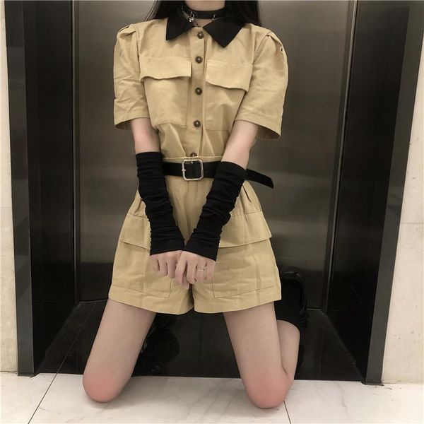 women's tracksuits 2021 style two piece shorts set women patchwork lapel short sleeve shirt and suits summer, Gray
women's tracksuits 2021 style two piece shorts set women patchwork lapel short sleeve shirt and suits summer, Gray