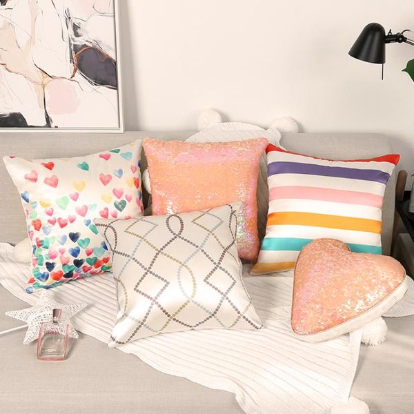 nordic minimalist decoration heart shape cushion pink sequins pillow geometric sofa throw pillow for creative girlfriend's gift
nordic minimalist decoration heart shape cushion pink sequins pillow geometric sofa throw pillow for creative girlfriend's gift