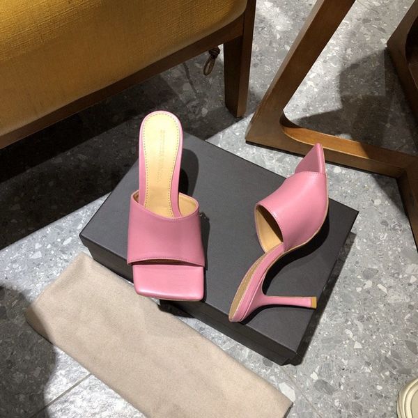new 2020 designer sandal square toe high heels sandal women stretch sandals fashion luxury designer slipper leather dress shoes, Black
new 2020 designer sandal square toe high heels sandal women stretch sandals fashion luxury designer slipper leather dress shoes, Black