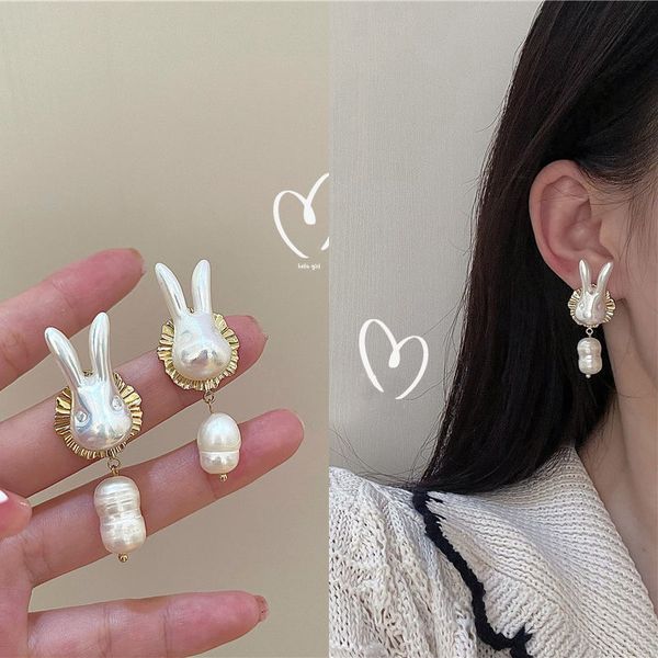 baroque pearl rabbit earrings knock soft cute personalized 2021 funny net red, Golden
baroque pearl rabbit earrings knock soft cute personalized 2021 funny net red, Golden