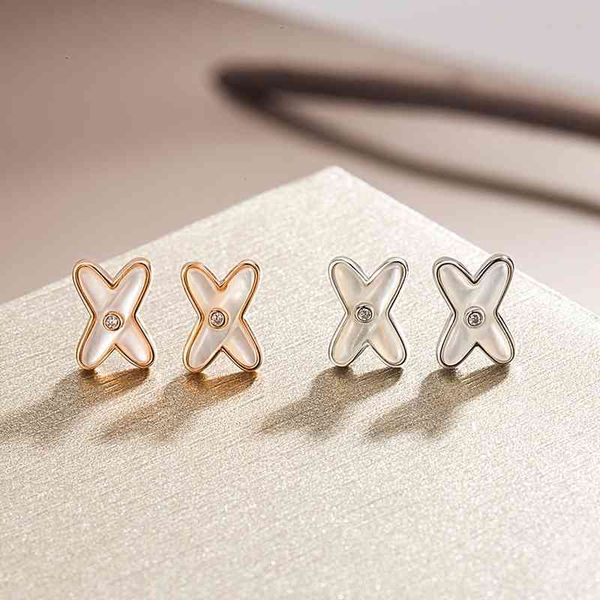 cnc high edition 925 silver beauty girls earrings tiktok taobao, Golden;silver
cnc high edition 925 silver beauty girls earrings tiktok taobao, Golden;silver
