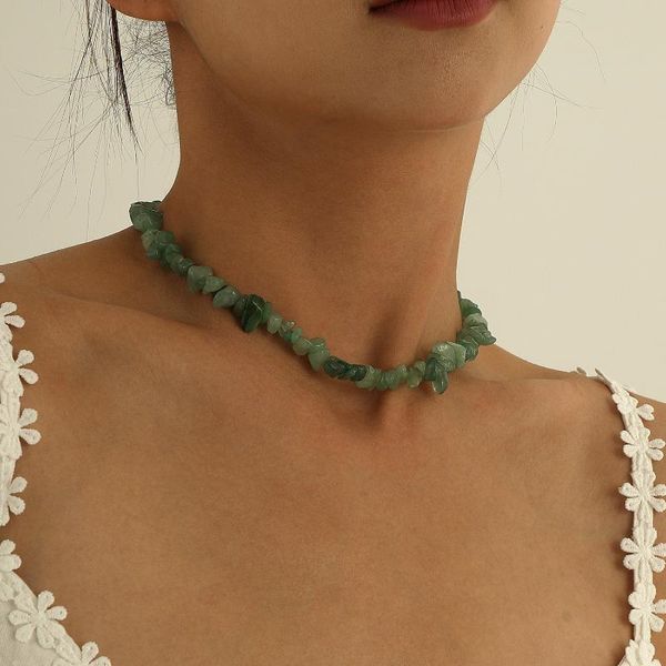 chokers simple short bohemian green stone necklace female geometric fashion ethnic irregular exquisite natural trend, Golden;silver
chokers simple short bohemian green stone necklace female geometric fashion ethnic irregular exquisite natural trend, Golden;silver