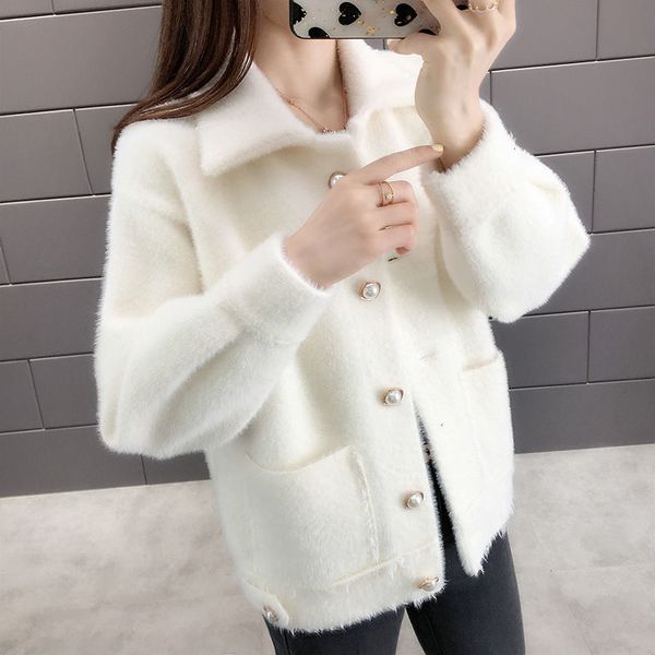 2021 new women autumn winter square collar knitted cardigan imitation cashmere sweater coat female faux mane fur outerwear a185svpb, White;black
2021 new women autumn winter square collar knitted cardigan imitation cashmere sweater coat female faux mane fur outerwear a185svpb, White;black