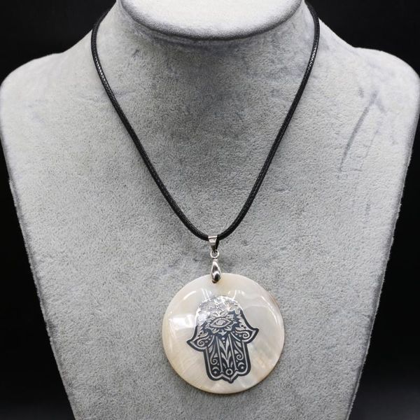 pendant necklaces 2021explosive natural freshwater shells white shell round necklace exquisite diy jewelry decoration gift party, Silver
pendant necklaces 2021explosive natural freshwater shells white shell round necklace exquisite diy jewelry decoration gift party, Silver