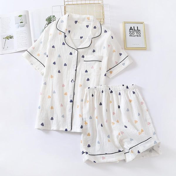 japanese summer new ladies cotton gauze short sleeve shorts pajamas suit cute heart-shaped thin section home service suit woman, Black;red
japanese summer new ladies cotton gauze short sleeve shorts pajamas suit cute heart-shaped thin section home service suit woman, Black;red
