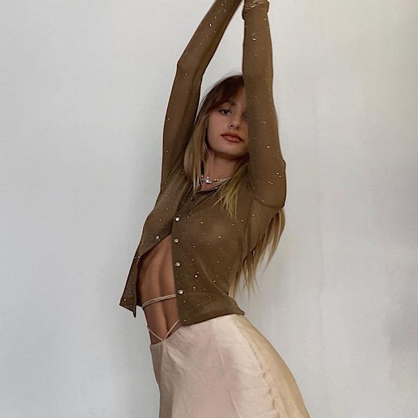 y2k clothes woman tshirts brown fitted button up long sleeve crop cardigan women 2021 fashion shirts c69-cc12, White
y2k clothes woman tshirts brown fitted button up long sleeve crop cardigan women 2021 fashion shirts c69-cc12, White