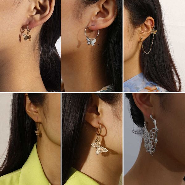 jewelry temperament business metal curved simple cut out butterfly outline geometric earrings for women, Silver
jewelry temperament business metal curved simple cut out butterfly outline geometric earrings for women, Silver