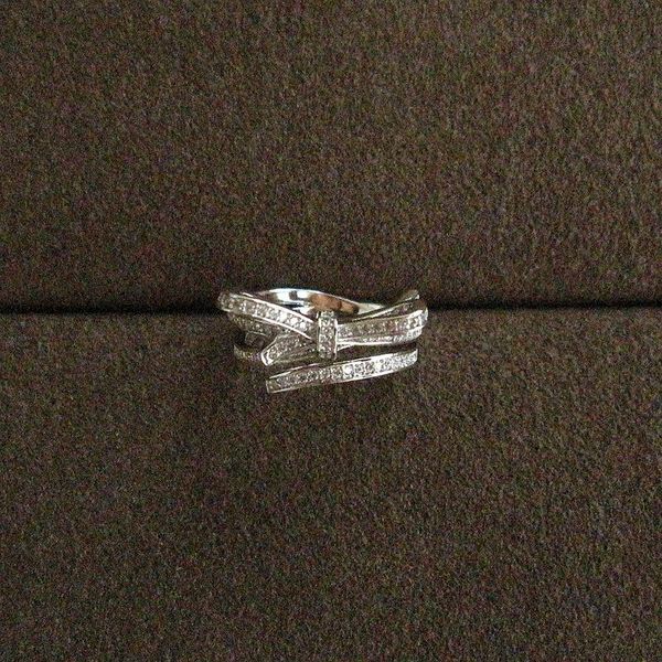 wedding rings luxury cubic zirconia bowknot shaped ring, wedding/party/dinner jewelry for women,r2561, Slivery;golden
wedding rings luxury cubic zirconia bowknot shaped ring, wedding/party/dinner jewelry for women,r2561, Slivery;golden