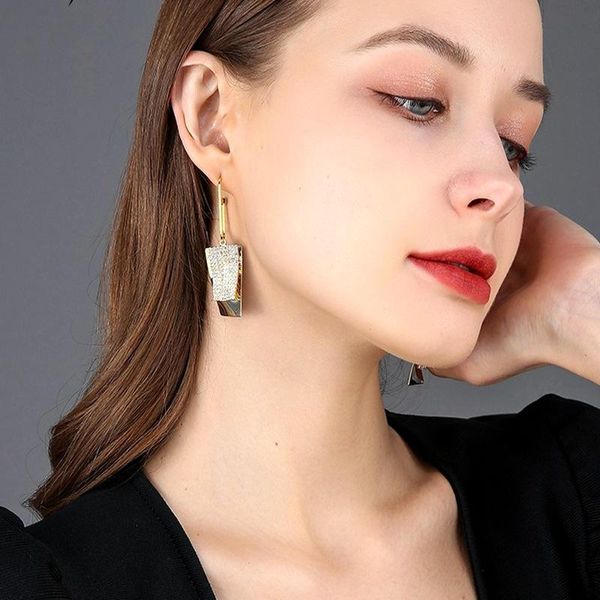 dangle & chandelier 2021 sew trend jewelry exquisite vintage pendant geometric earrings for women hanging fashion simple, Silver
dangle & chandelier 2021 sew trend jewelry exquisite vintage pendant geometric earrings for women hanging fashion simple, Silver
