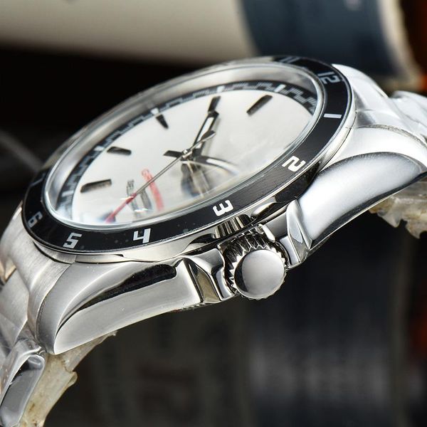 wristwatches 2021 luxury watch men's business steel belt mechanical men 50m waterproof single calendar clock + reloj de los hombres, Slivery;brown
wristwatches 2021 luxury watch men's business steel belt mechanical men 50m waterproof single calendar clock + reloj de los hombres, Slivery;brown
