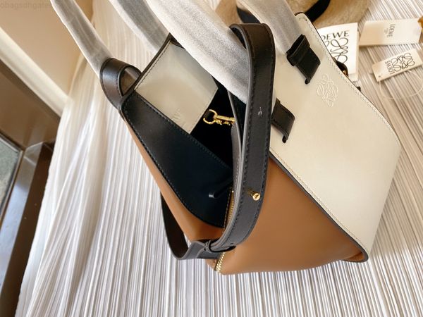 women luxurys designers bags 2021 tb organ chain strip small square litc crossbody bag totes designer handbag purse wallet handbags tote knu
women luxurys designers bags 2021 tb organ chain strip small square litc crossbody bag totes designer handbag purse wallet handbags tote knu