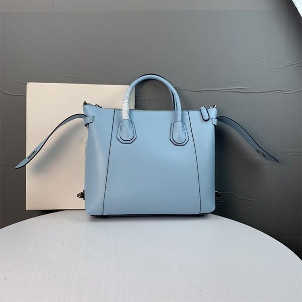 evening bags style women's leather handbag fashion design large capacity one-shoulder messenger bag female
evening bags style women's leather handbag fashion design large capacity one-shoulder messenger bag female