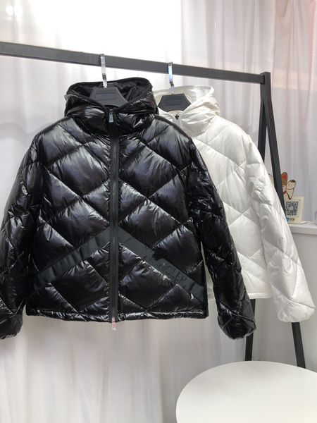 2021 women's cotton jacket women's long faux fur collar glossy loose down jacket men's and women's parka high quality, Black
2021 women's cotton jacket women's long faux fur collar glossy loose down jacket men's and women's parka high quality, Black