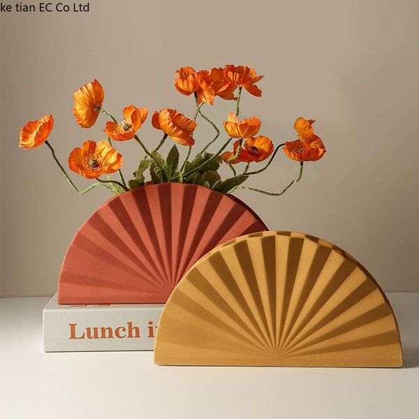 nordic creative deskvases art ceramic origami design flower arrangement deskentrance home decoration flower
nordic creative deskvases art ceramic origami design flower arrangement deskentrance home decoration flower
