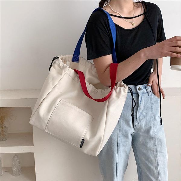 evening bags canvas handbags 2021 large-capacity leisure and fresh shopping trendy fashion color contrast shoulder bag tote
evening bags canvas handbags 2021 large-capacity leisure and fresh shopping trendy fashion color contrast shoulder bag tote