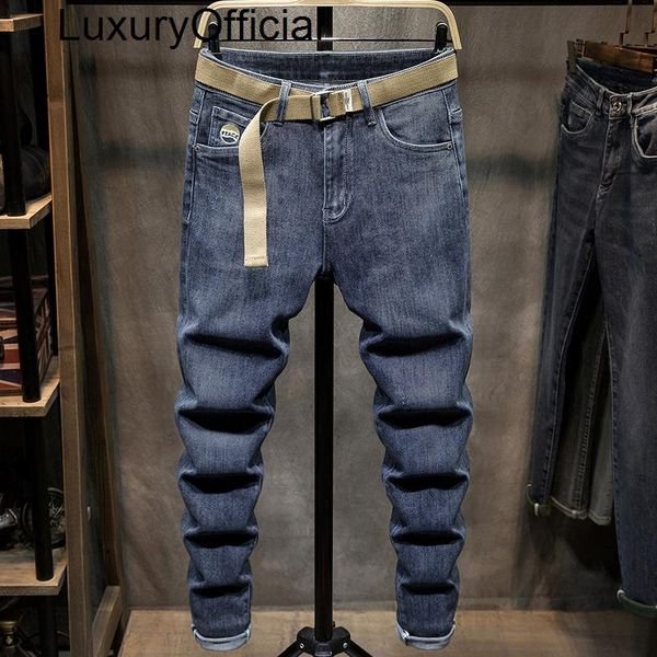 men's jeans autumn winter blue fashion brand elastic slim pants embroidery versatile work men
men's jeans autumn winter blue fashion brand elastic slim pants embroidery versatile work men