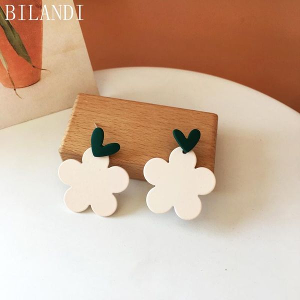 dangle & chandelier bilandi s925 needle sweet jewelry white flower earrings pretty design spring summer heart drop for girl lady gifts, Silver
dangle & chandelier bilandi s925 needle sweet jewelry white flower earrings pretty design spring summer heart drop for girl lady gifts, Silver